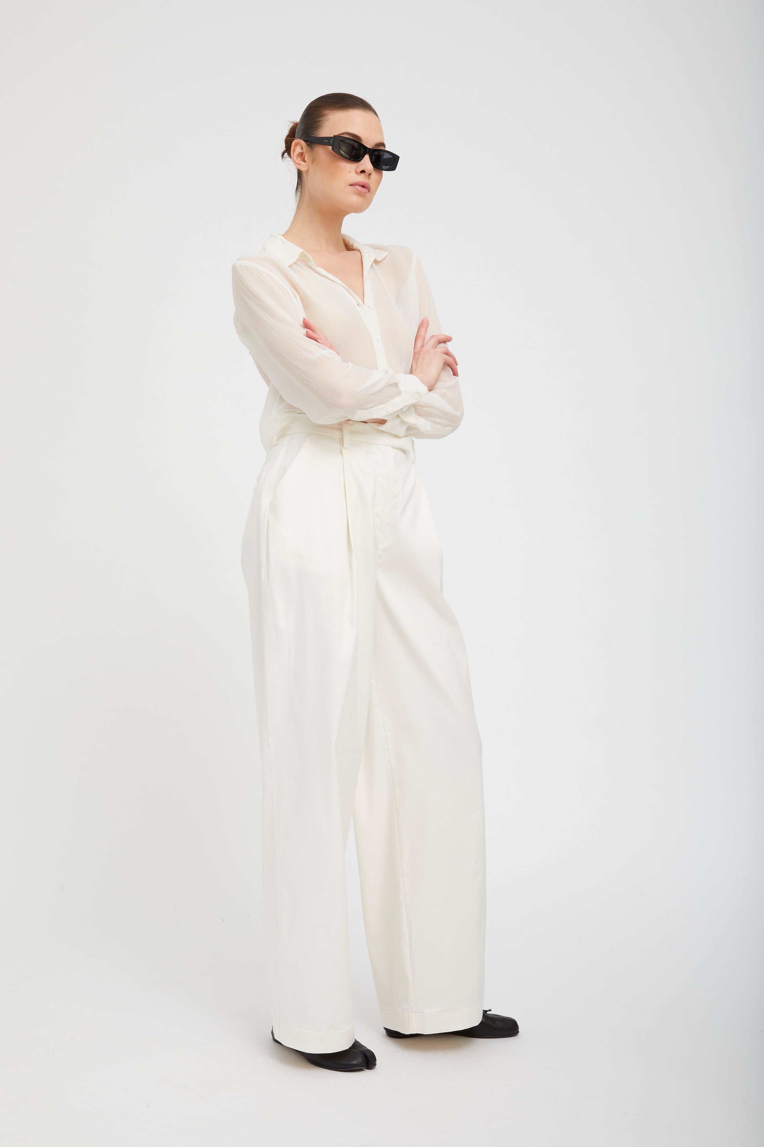 White Crinkle Chiffon Fitted Button Down