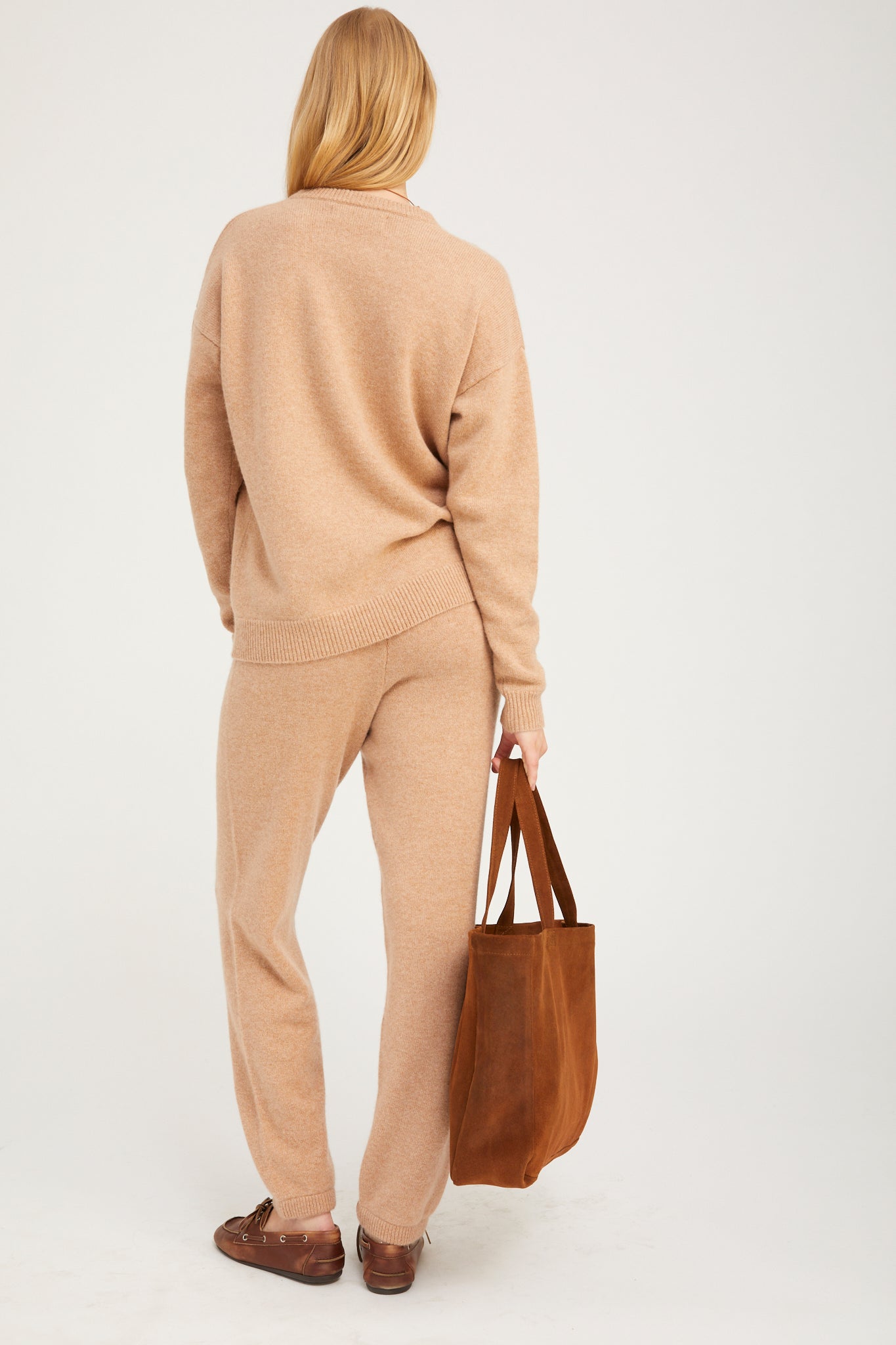 Almondine Cashmere Heart Logo Sweatpants