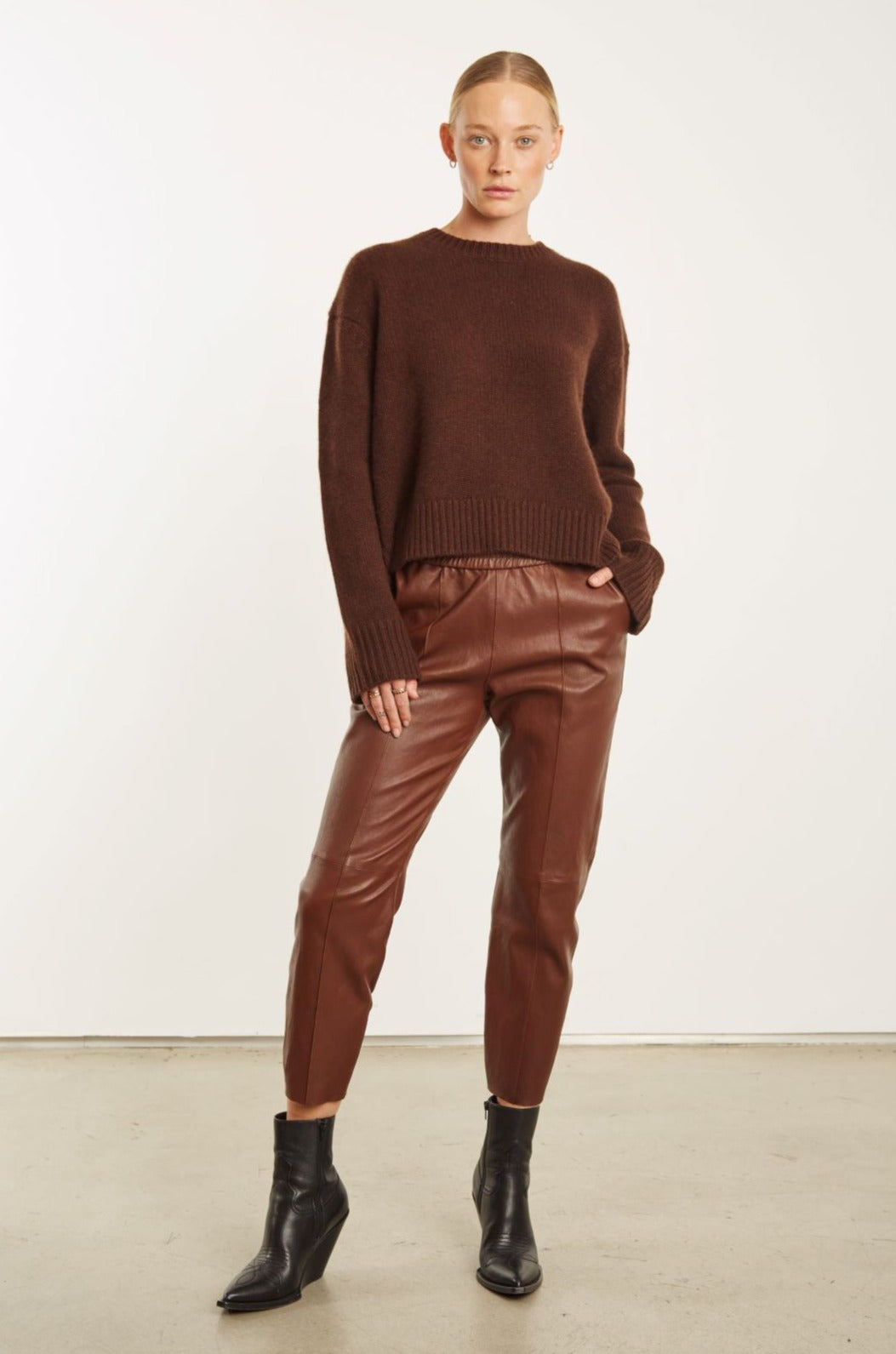 Sprwmn leather joggers outlet