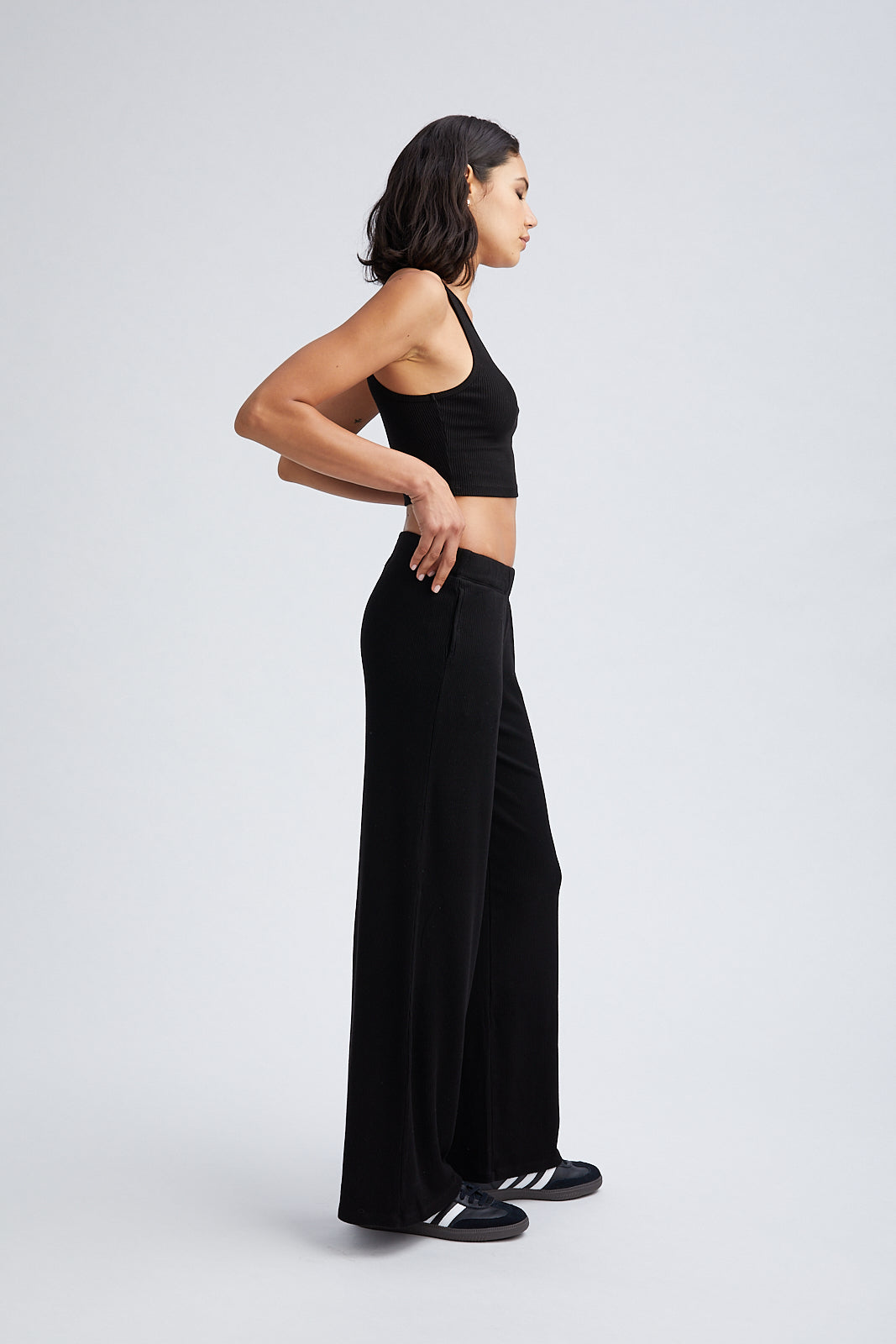 Black Rib Cropped Tank