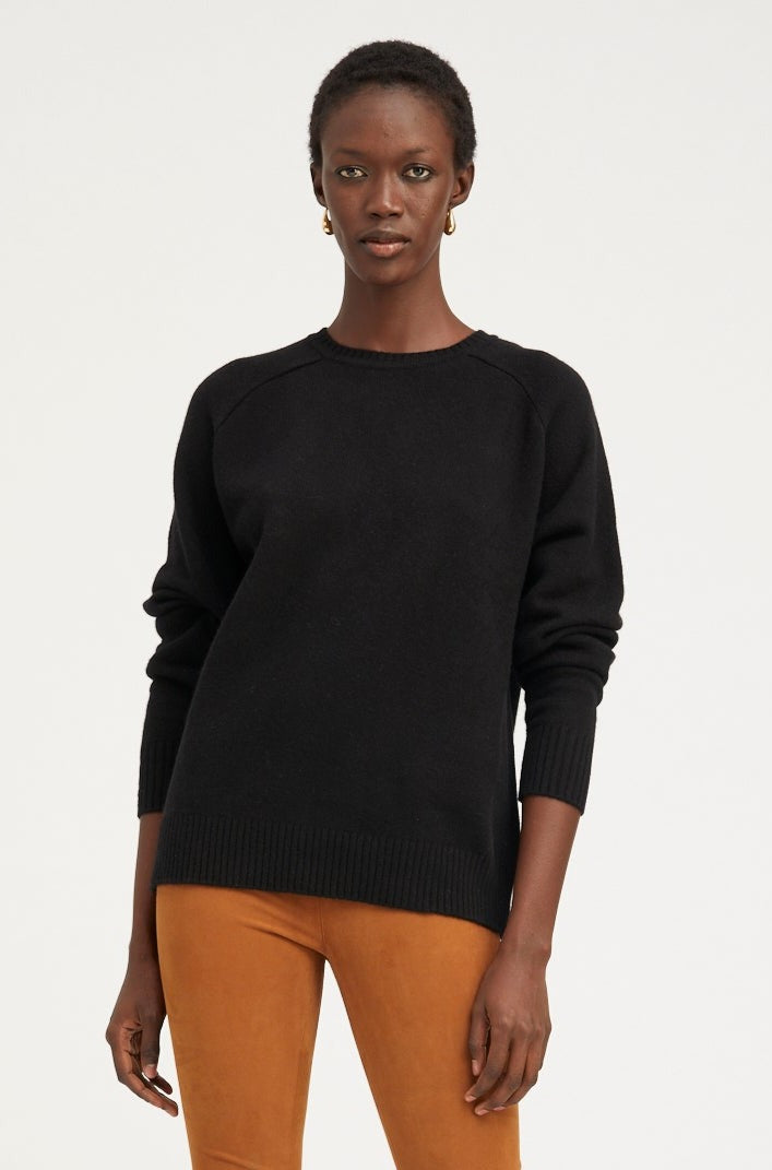 Black Cashmere Boyfriend Sweater
