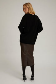 Boyfriend V-Neck Cashmere Sweater
