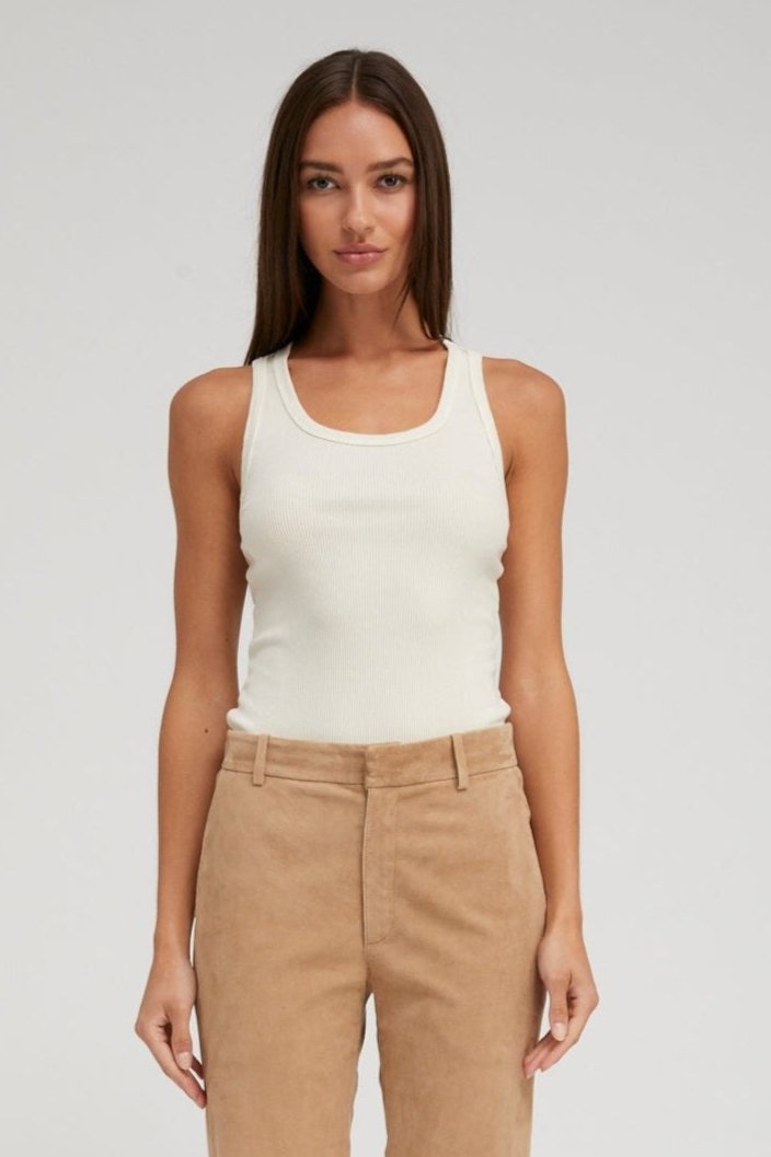 Creme Rib Fitted Scooped Tank