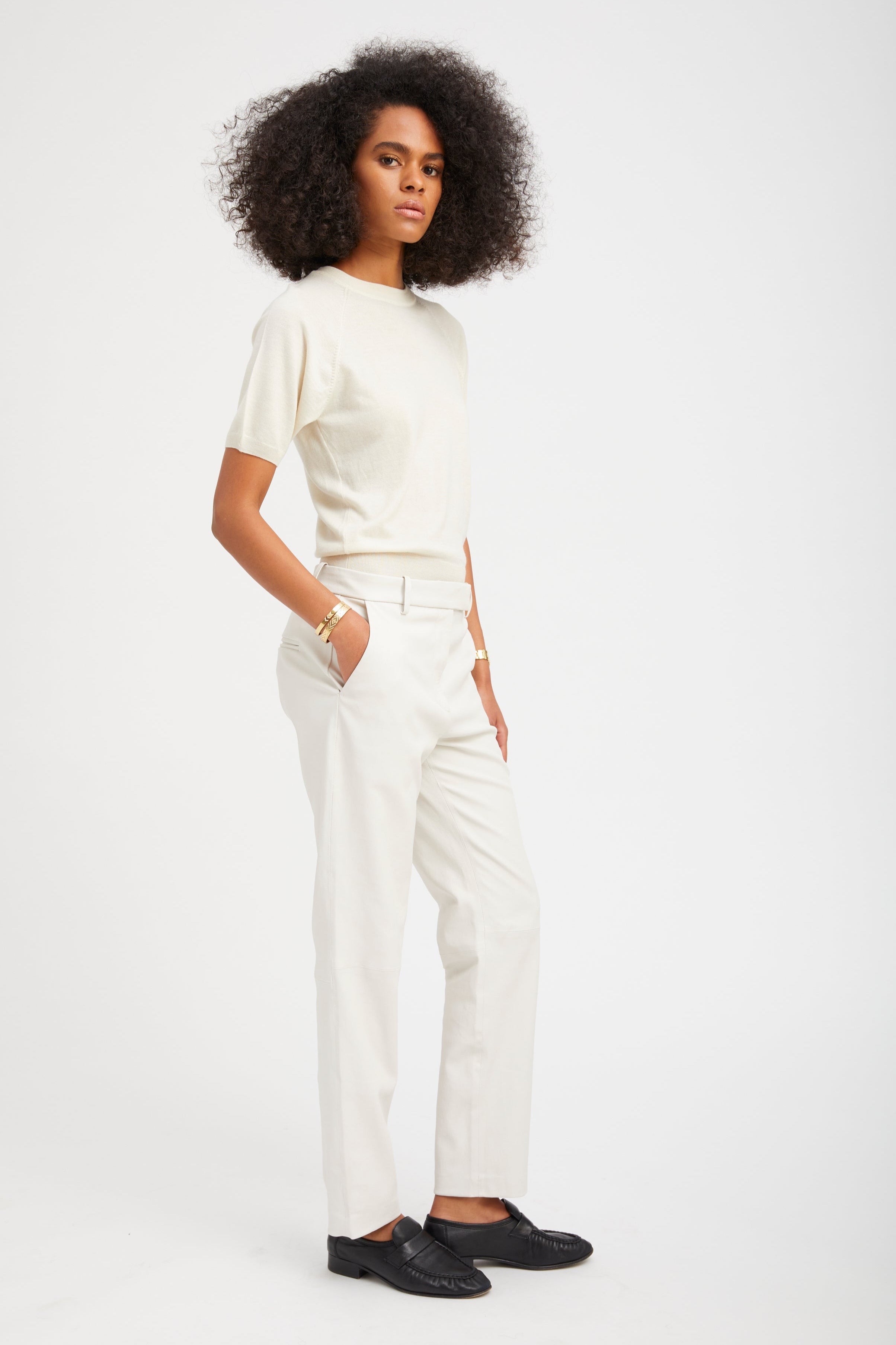 white cigarette trousers Alexander McQueen Trouser in - Kate Middleton Pants Logo found on a patch applied between the loops Alexander MCQUEEN Mid-rise slim crpe