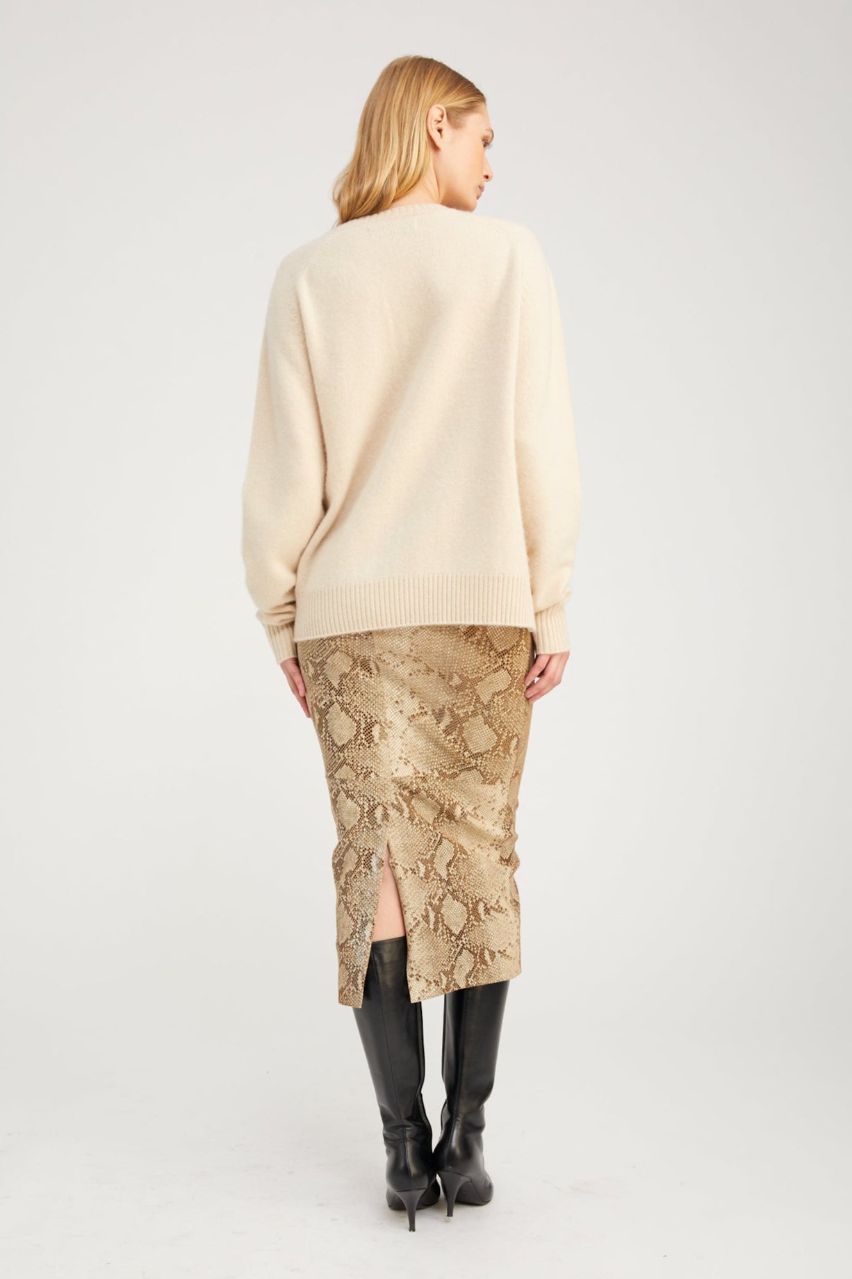 Oat Cashmere Boyfriend Sweater