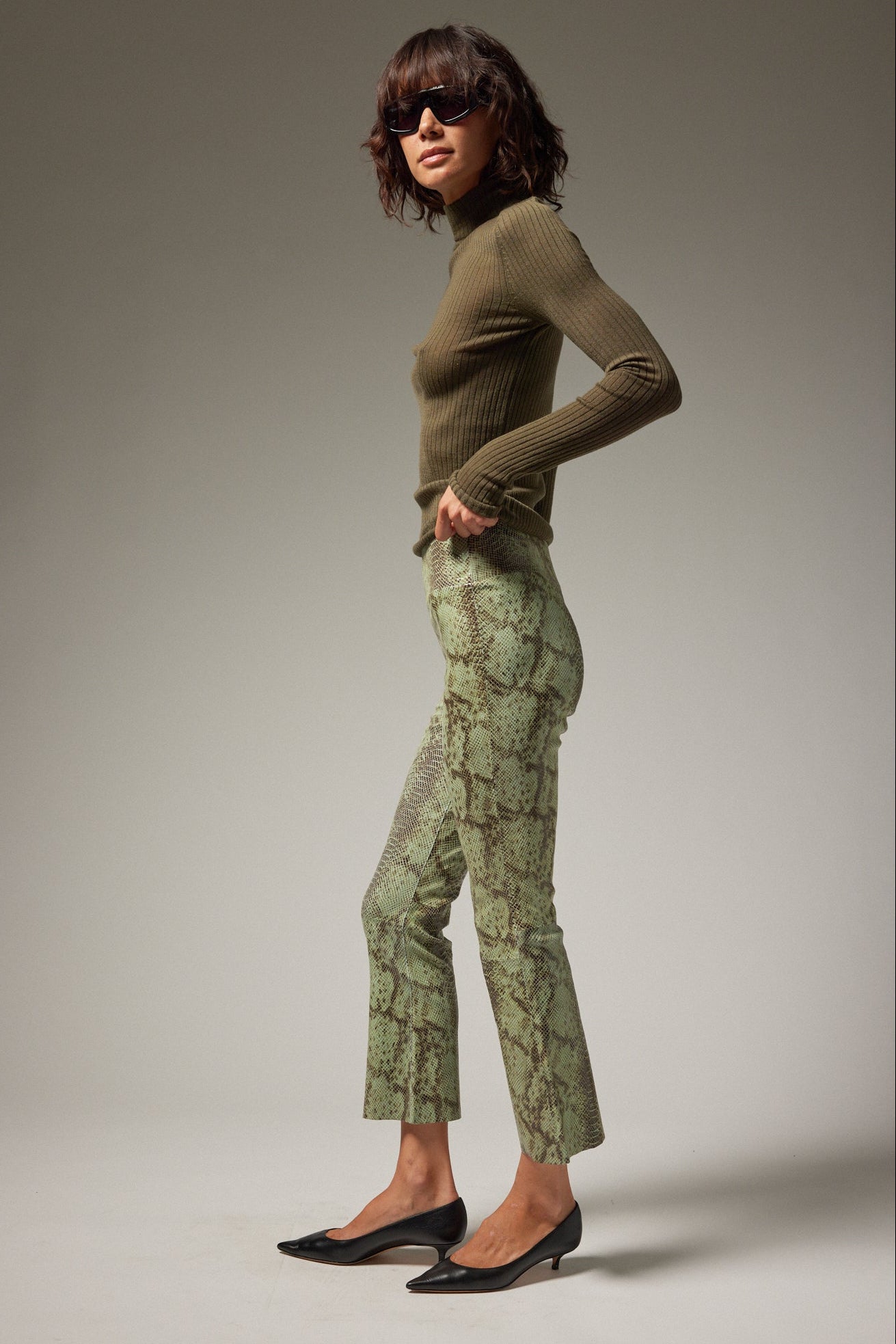 Cashmere Mock Neck