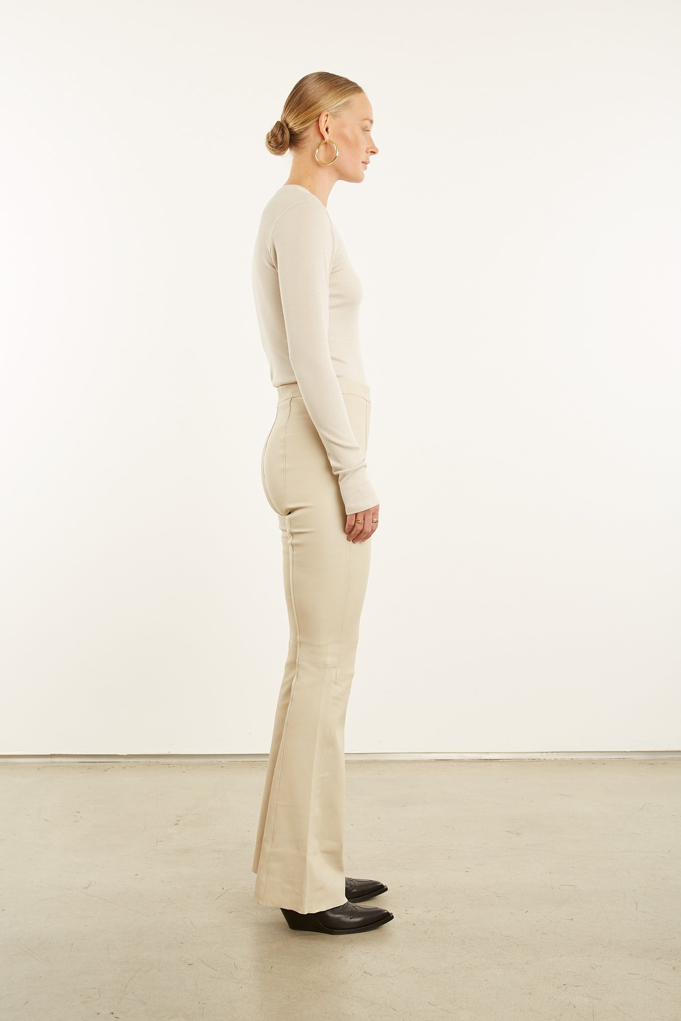 Off White Leather Super Flare w Princess Seams