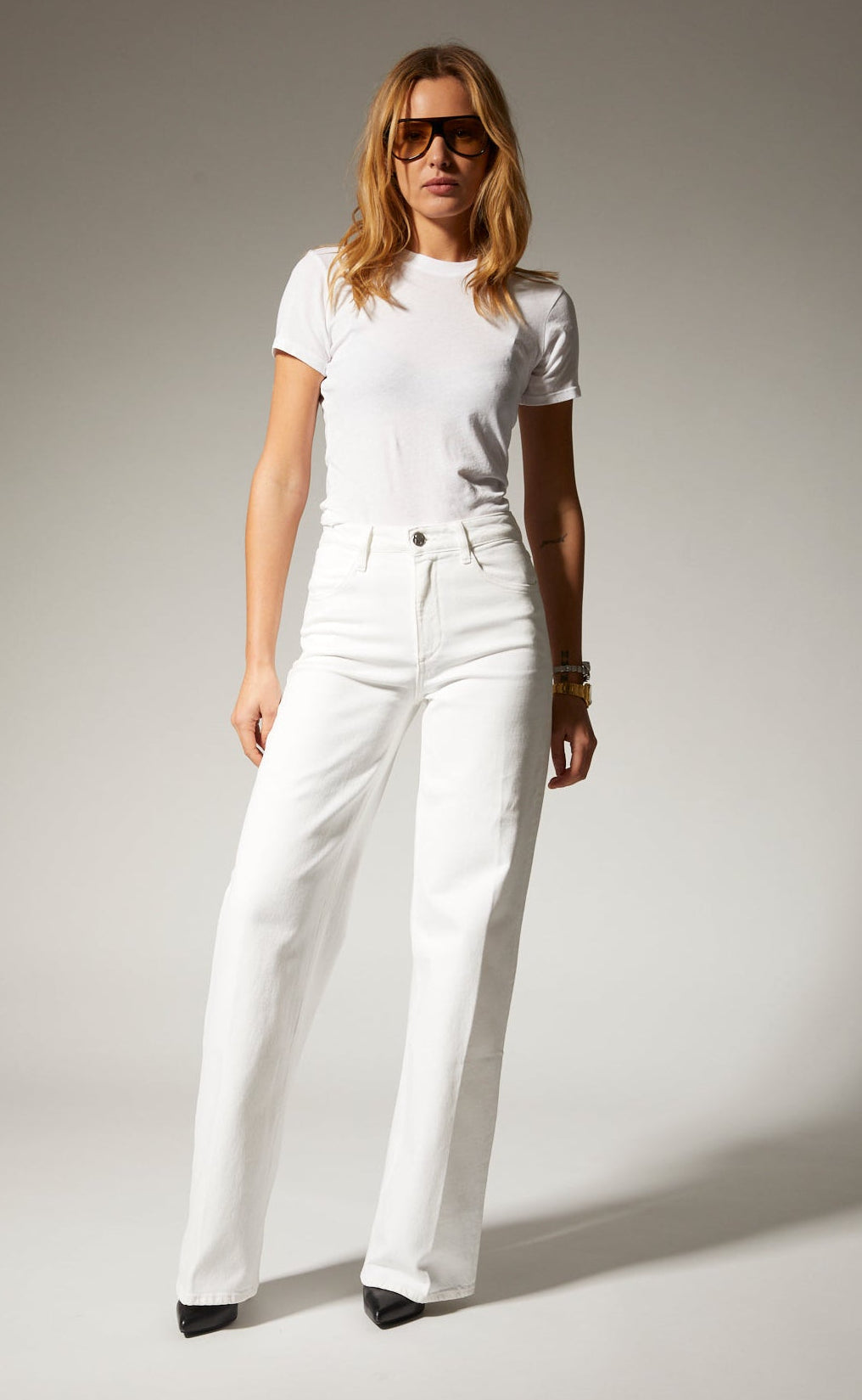 HWC LABEL BABY TEE WHITE Mサイズ White Baby Tee with Sweet Enough Graphic | Zyzy – motelrocks-com-us