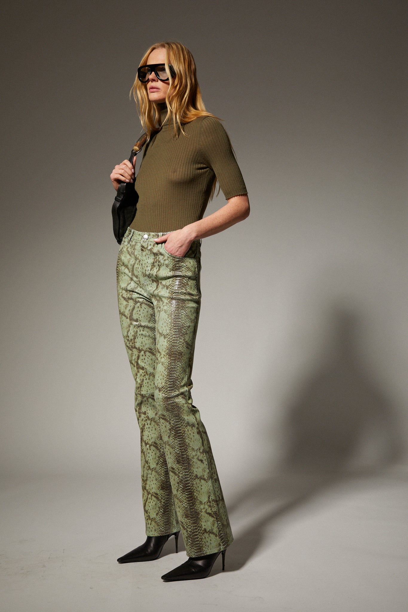 Cashmere Turtleneck