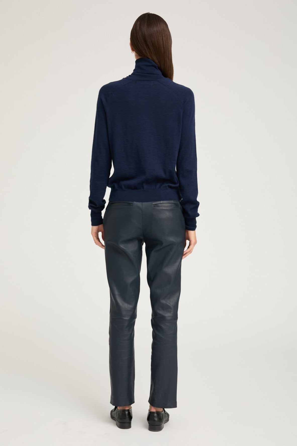 cigarette trouser PrettyLittleThing Women's Tailored Mid Rise Trousers in Black Lanvin is the oldest continually operating French couture house Cigarette Scuba Trousers | Black