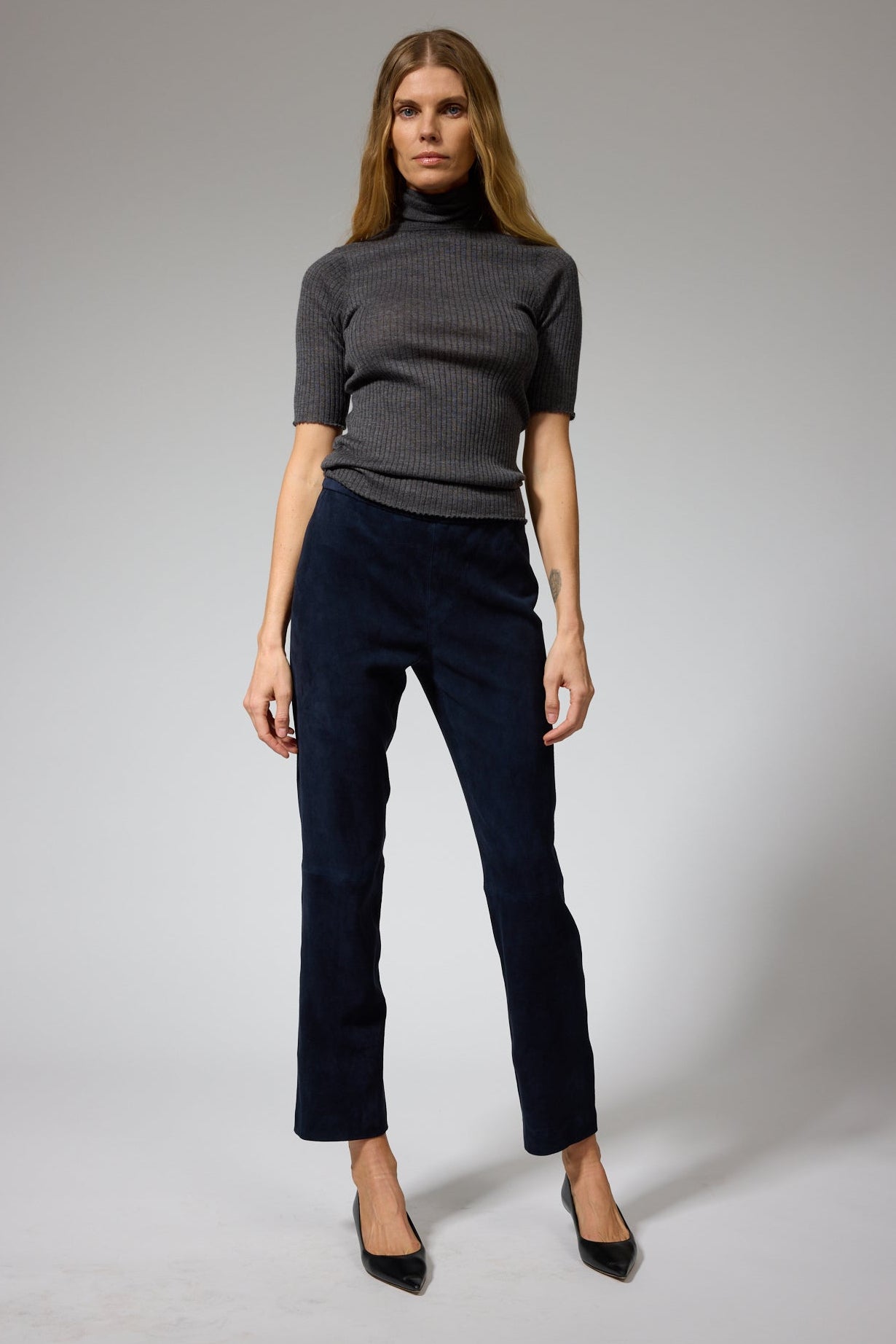 Sophia Suede Pull On