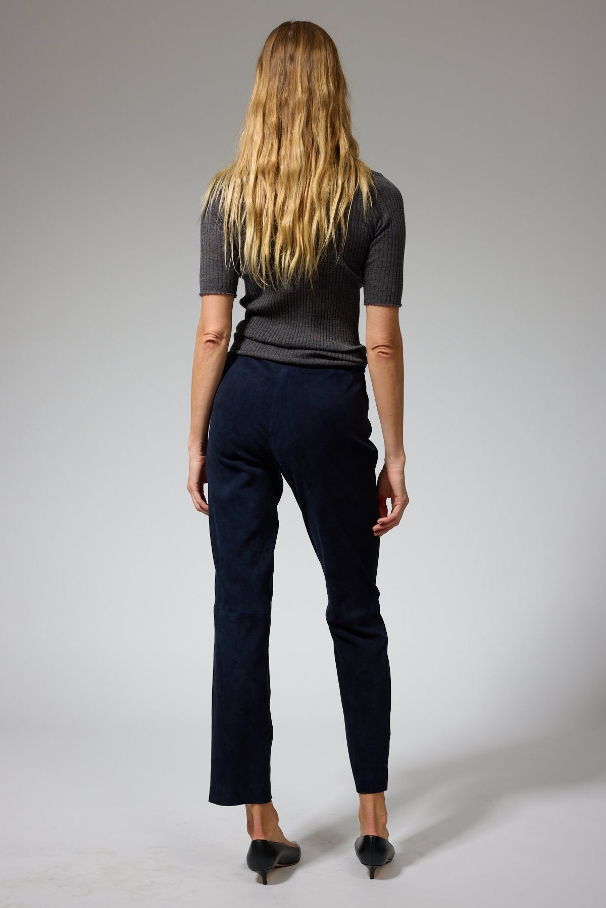 Sophia Suede Pull On