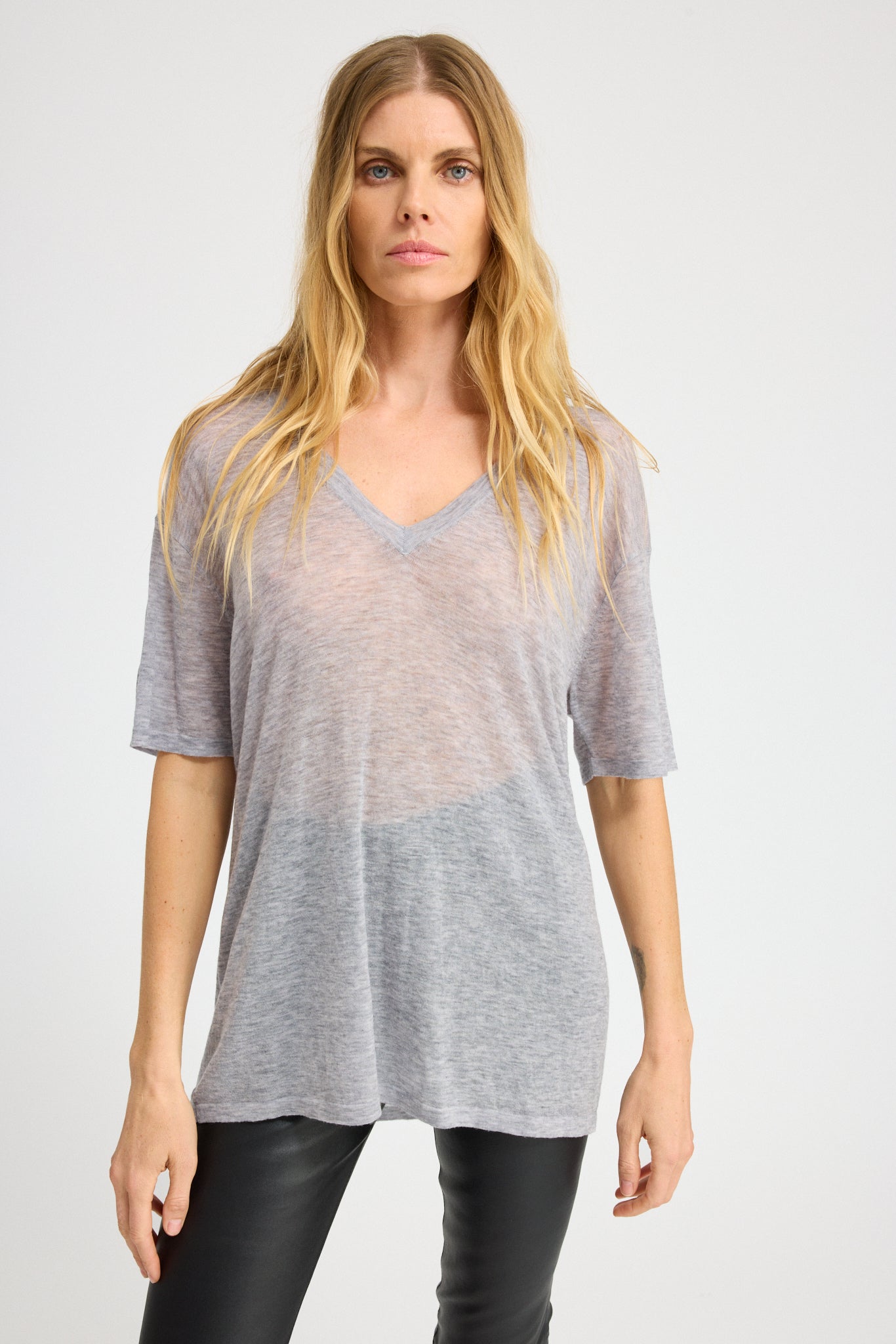 Tissue V Neck Tee