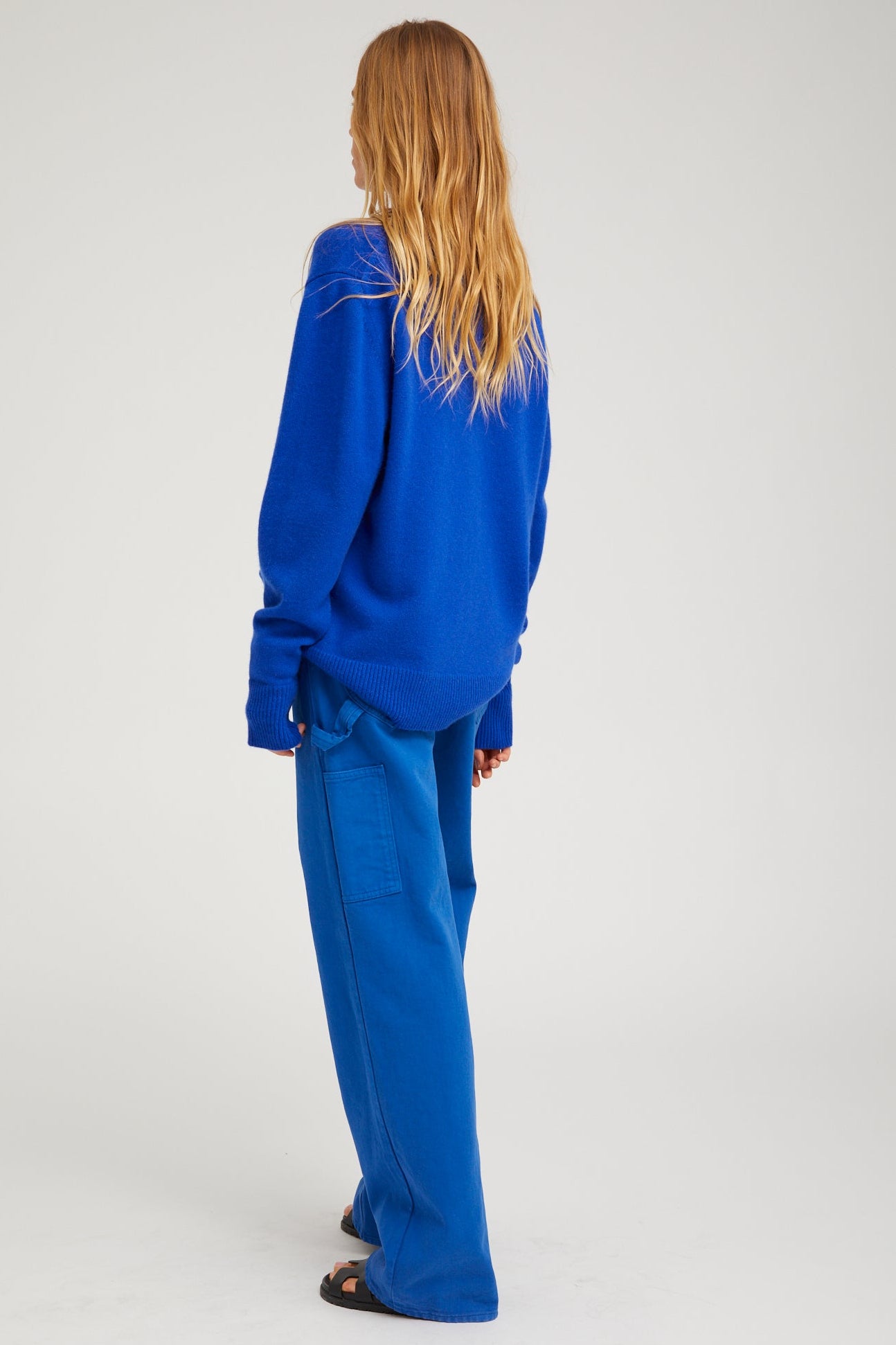 Cashmere V-Neck Boyfriend Sweater