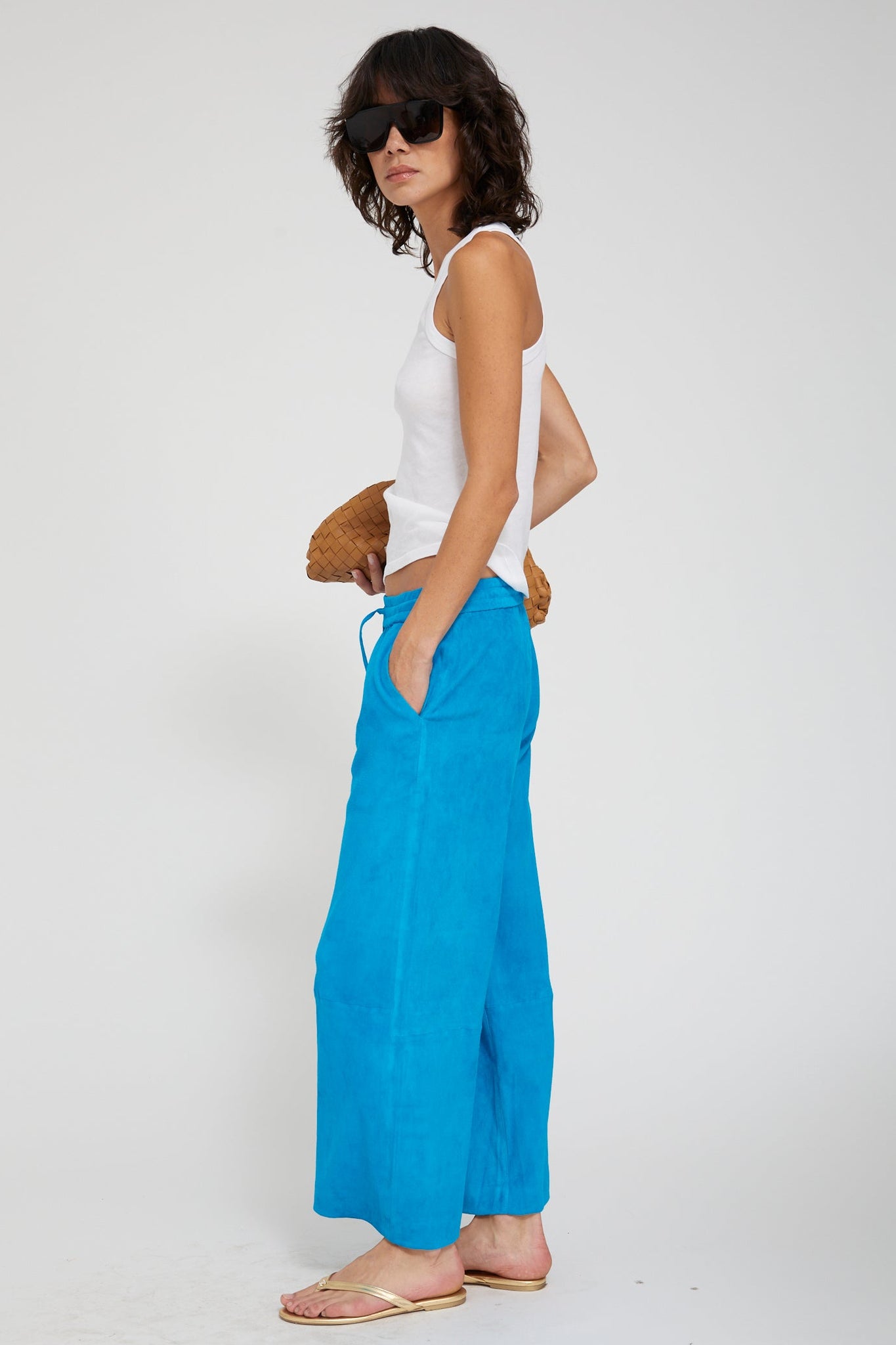 Suede Cropped Baggy Pants