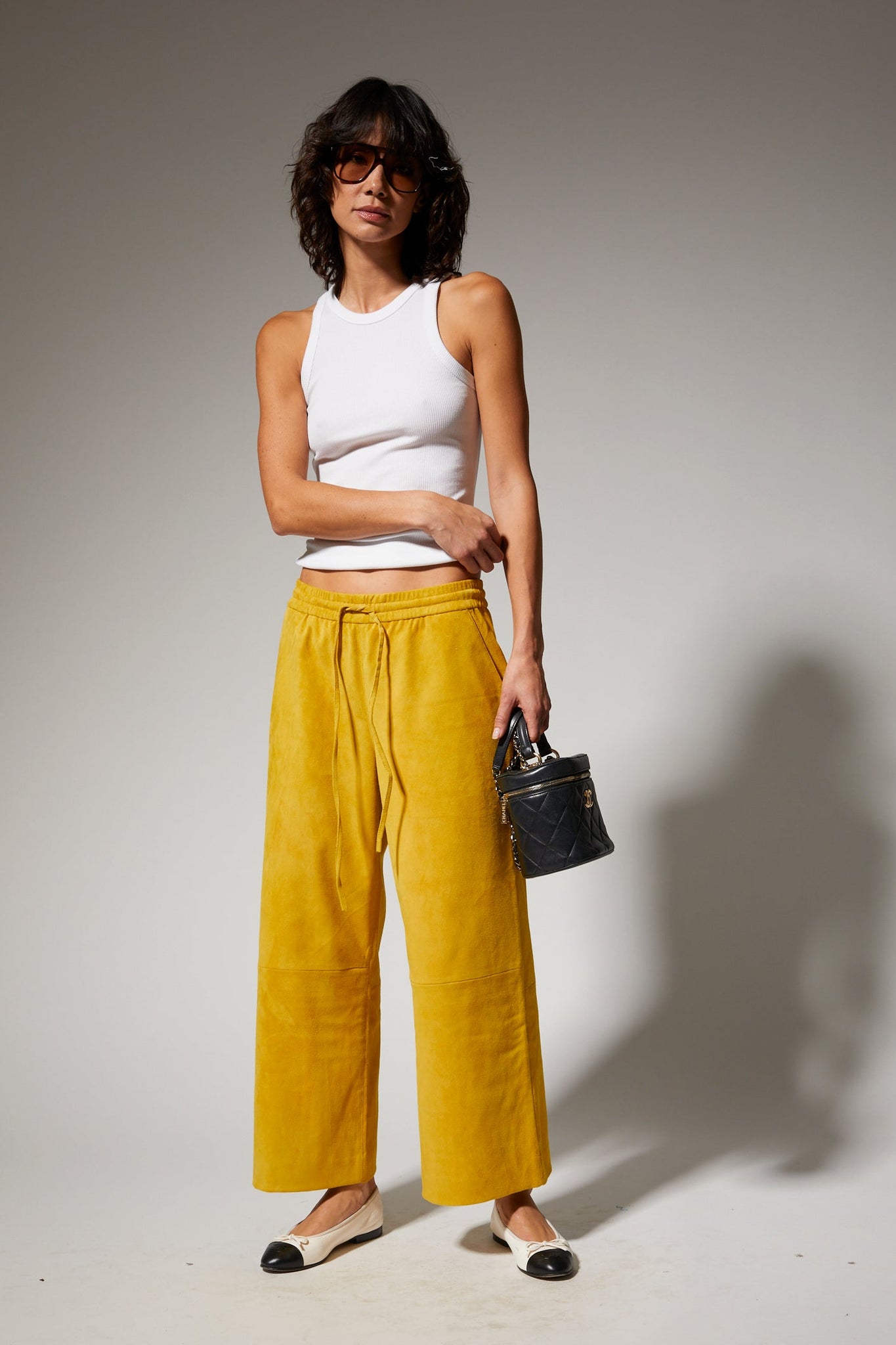 Suede Cropped Baggy Pants