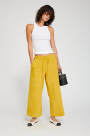 Suede Cropped Baggy Pants