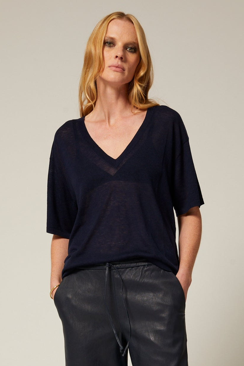 Tissue V-Neck Tee