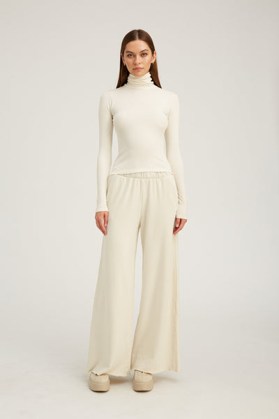 Off White Rib Long Sleeve Turtleneck