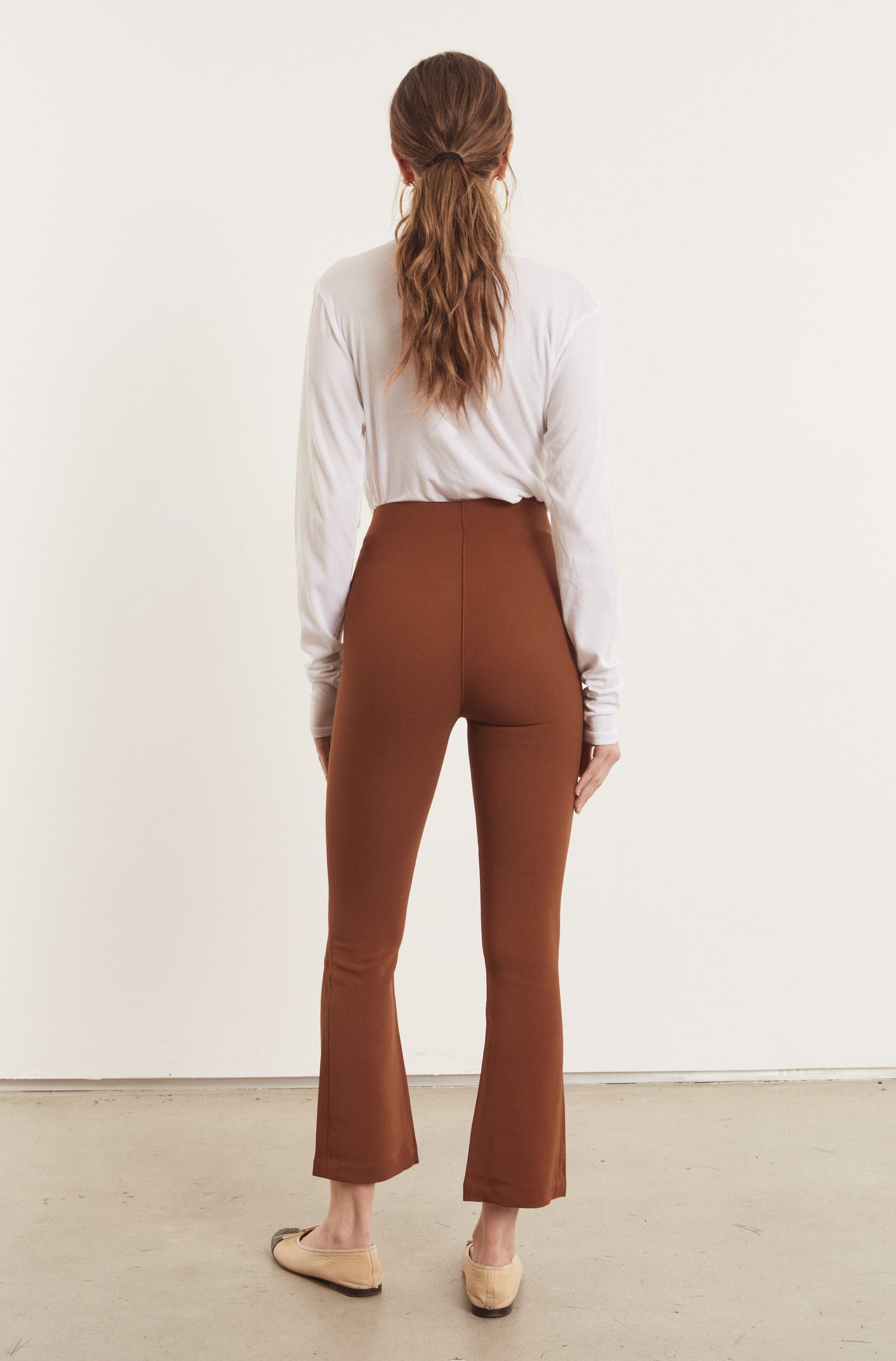 Cinnamon Crepe Ankle Flare Leggings
