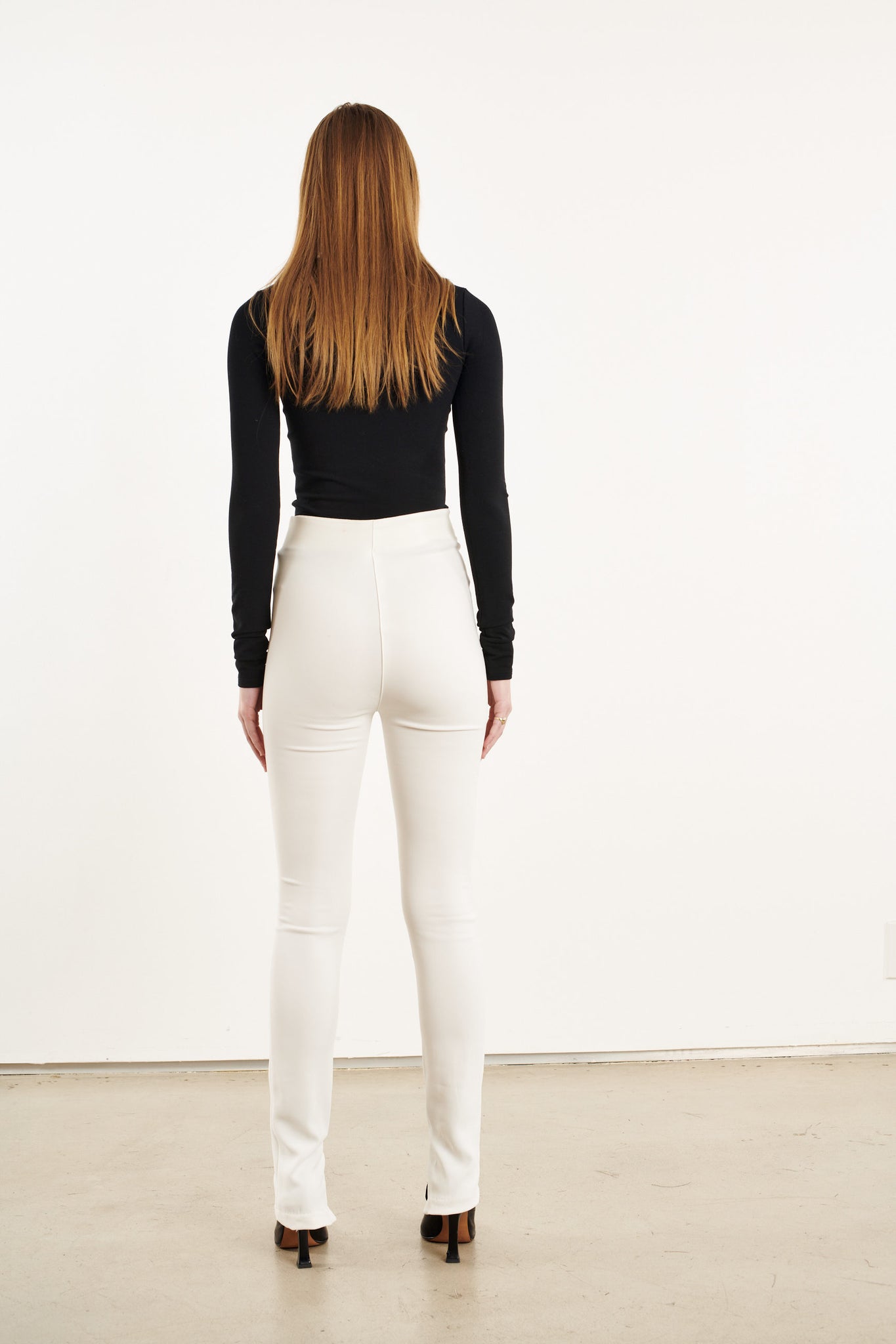 Crepe Ankle Zipper Pants